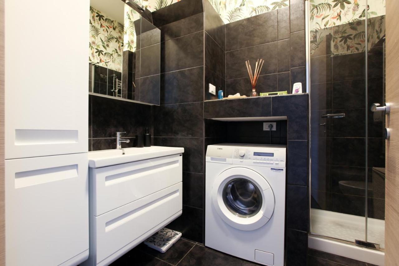 מילאנו Modern Apartment Close To Shopping District מראה חיצוני תמונה